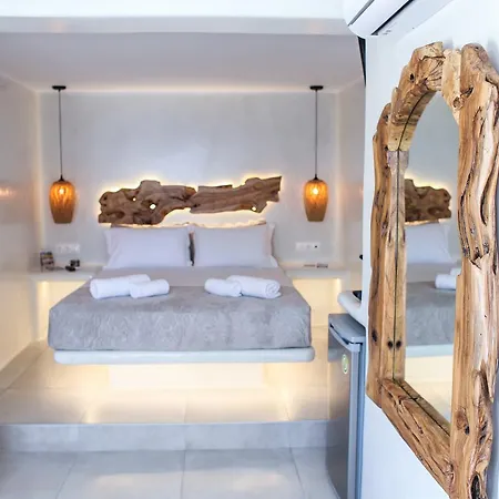 Elina And Agios Stefanos (Mykonos)