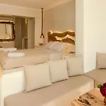 Elina And Konukevi 4*