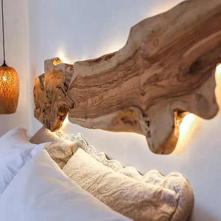 Elina And 게스트하우스